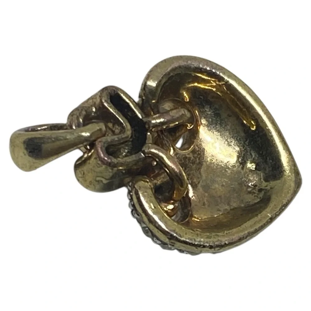 Vintage Heart Pendant​ - Picture 2 of 11